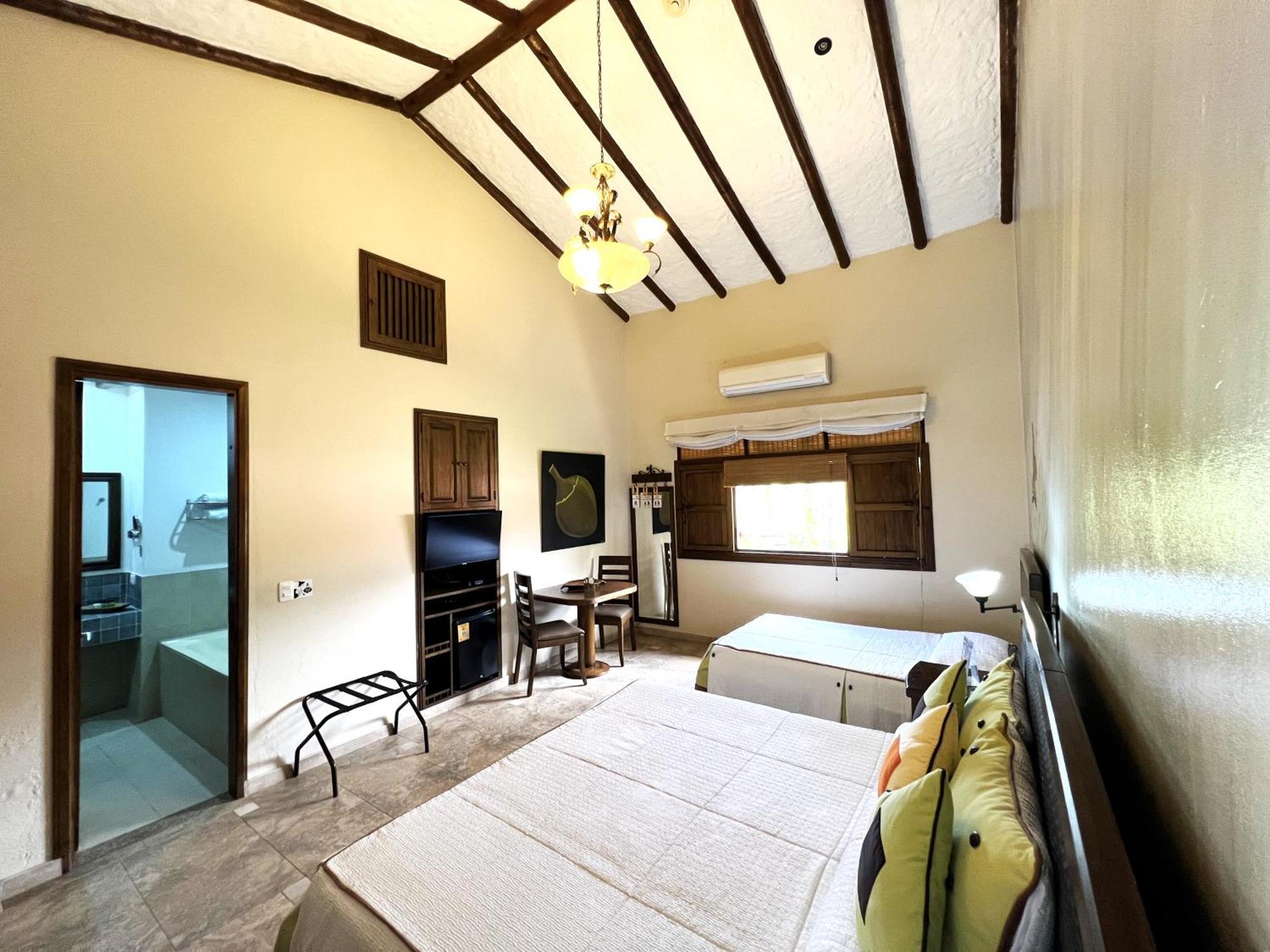Tequendama Hotel Campestre บิยาบิเซนซิโอ ภายนอก รูปภาพ